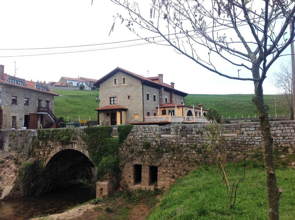 Trisileja En Puente Romano Toñanes Exteriör bild